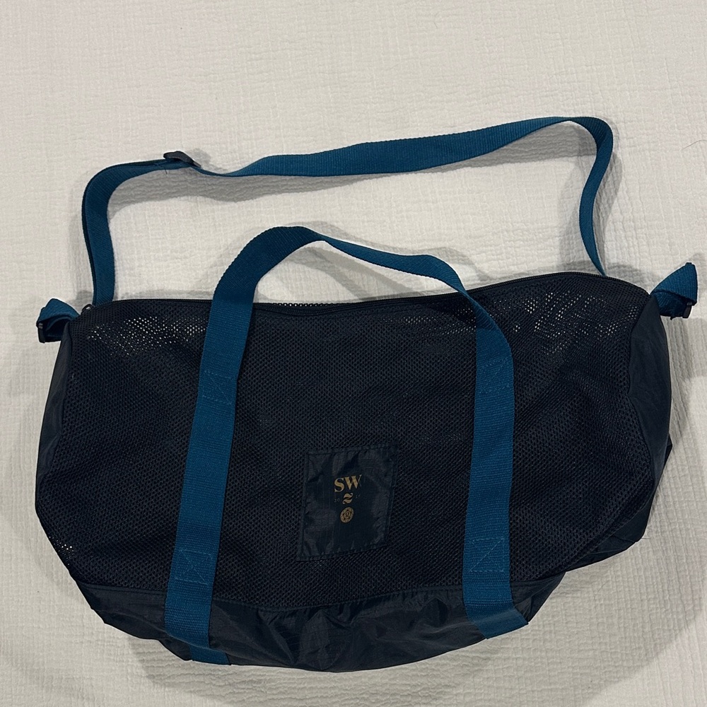 RARE LIMITED EDITION Lululemon Seawheeze 2016 mesh bag